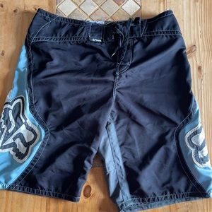 Fox board shorts size 36🔥